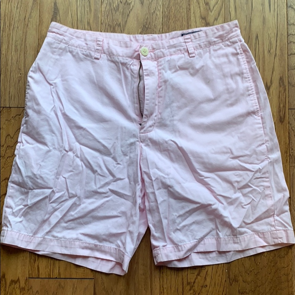 Vineyard Vines shorts